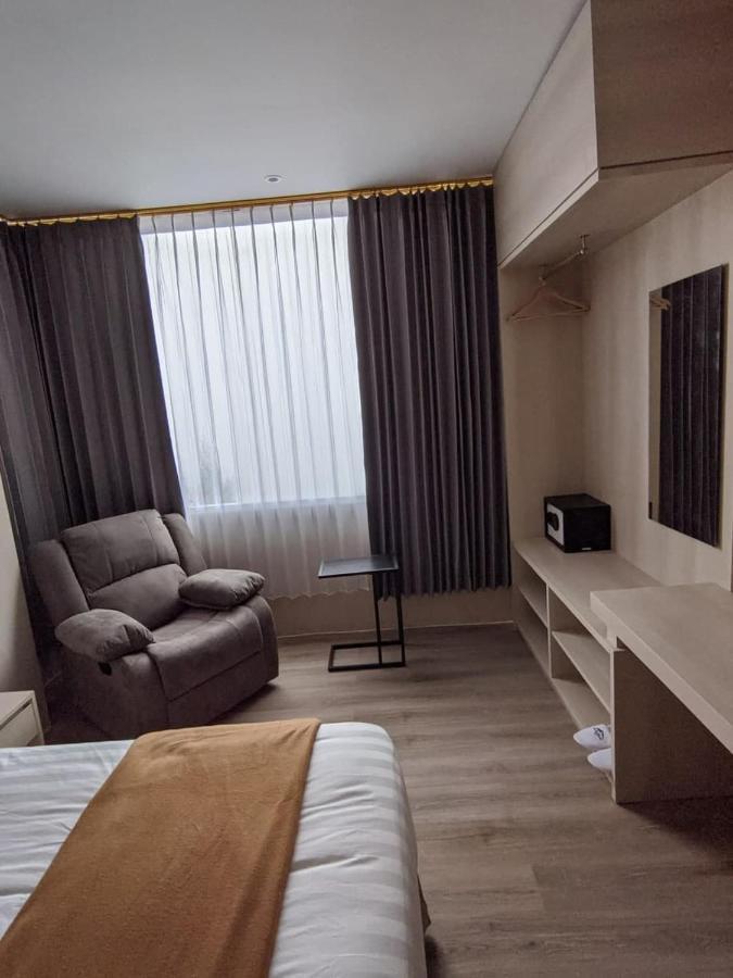 Hotel Lereng Bromo Pasuruan Kültér fotó