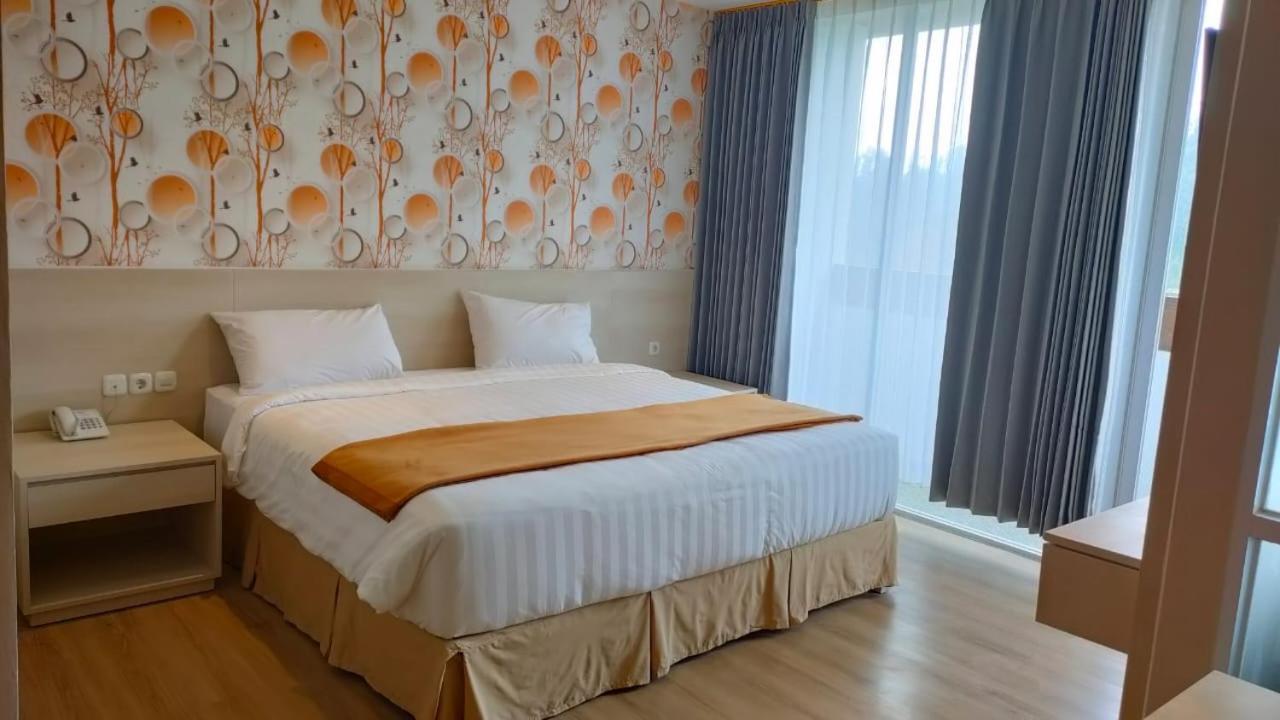 Hotel Lereng Bromo Pasuruan Kültér fotó