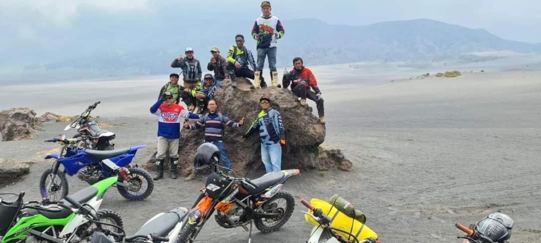 Hotel Lereng Bromo Pasuruan Kültér fotó