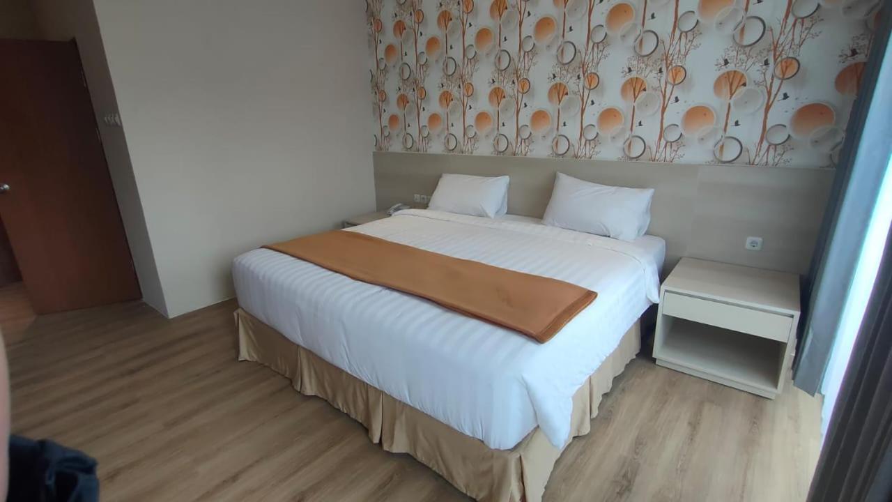 Hotel Lereng Bromo Pasuruan Kültér fotó